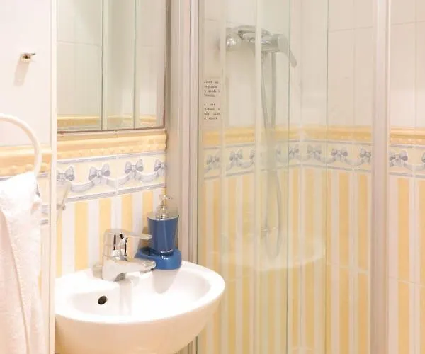 San Lorenzo Pensión